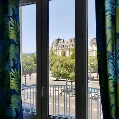 Grand Sur Les Bvd A 2 Pas De La Gare Appartement Valence (Drome)