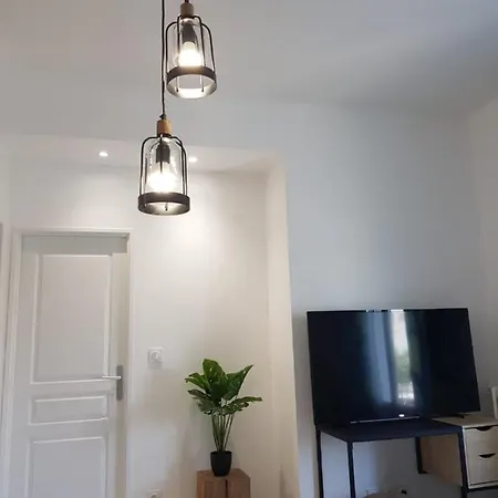 Appartement Grand Sur Les Bvd A 2 Pas De La Gare Valence (Drome)
